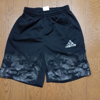 アディダス(adidas)のh-rm様専用！！adidas　ハーフパンツ(パンツ/スパッツ)