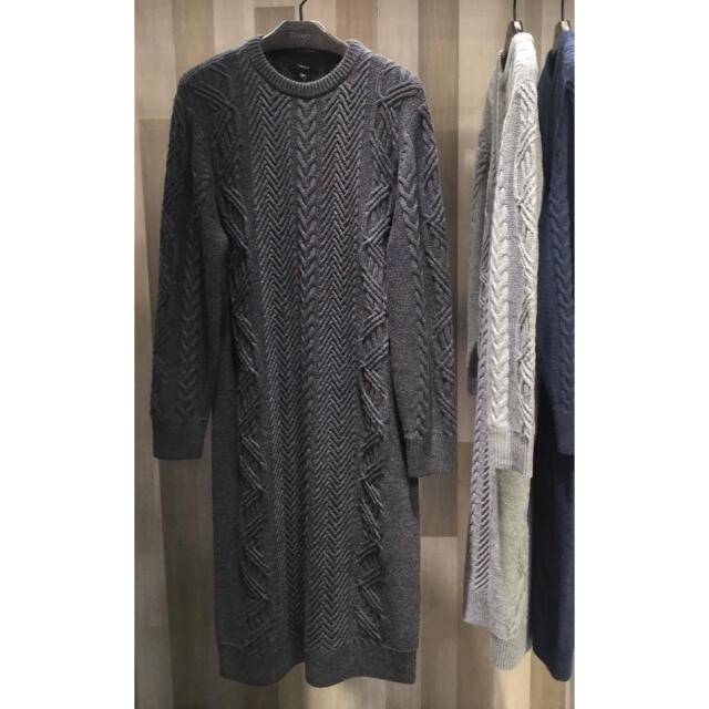 Theory 19aw ケーブル編みニットワンピース