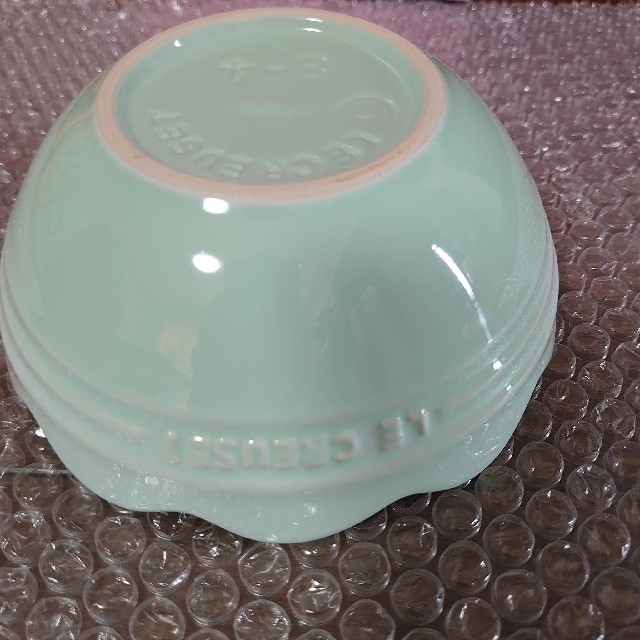 LE CREUSET(ルクルーゼ)のル・クルーゼ フリルボール14cm インテリア/住まい/日用品のキッチン/食器(食器)の商品写真