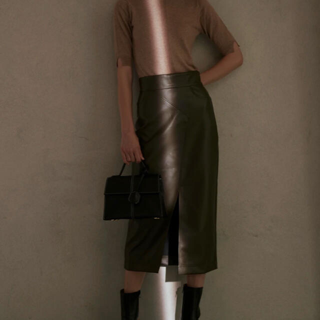 新品♡L’or ロル かじまり Eco-leather Pencil Skirt