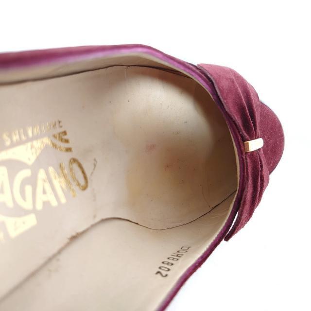 Salvatore Ferragamo(サルヴァトーレフェラガモ)のサルバトーレフェラガモ パンプス 4 1/2 C レディースの靴/シューズ(ハイヒール/パンプス)の商品写真