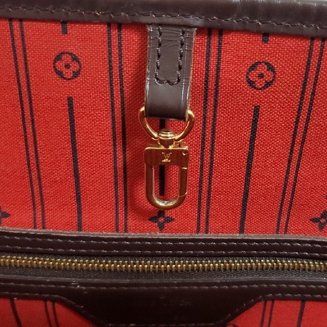 LOUIS VUITTON(ルイヴィトン)のLouis Vuitton　ダミエ　ネヴァーフルMM レディースのバッグ(トートバッグ)の商品写真