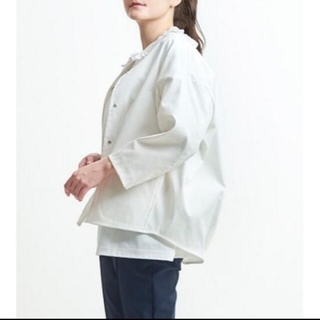 yori ノーカラーコクーンジャケット ホワイト36の通販 by Be's shop ...