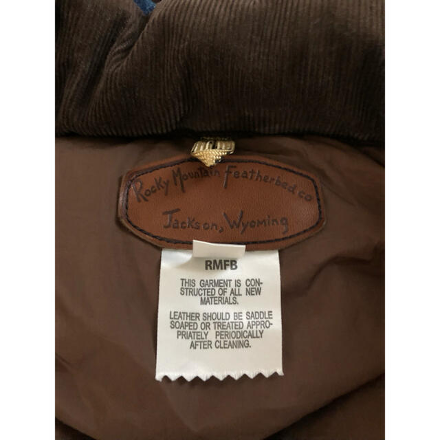Rocky Mountain Featherbed(ロッキーマウンテンフェザーベッド)の新品　ロッキーマウンテン　jackson Wyoming ダウンベスト メンズのジャケット/アウター(ダウンジャケット)の商品写真