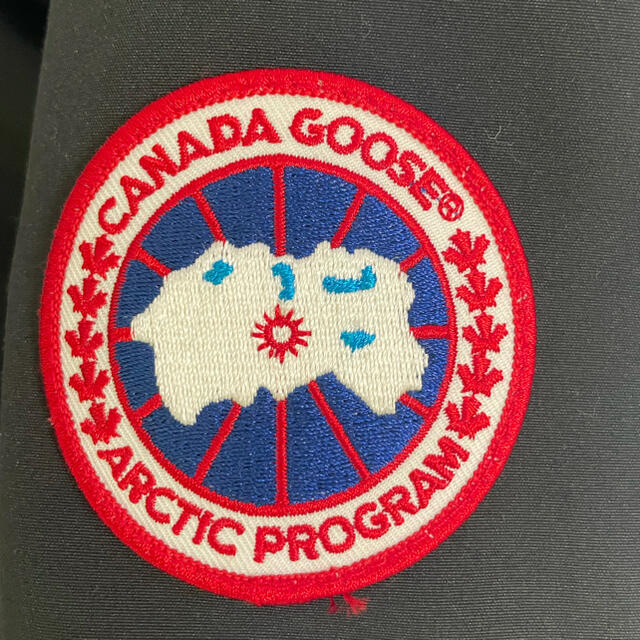 CANADA GOOSE(カナダグース)のカナダグース　ラッセルパーカー メンズのジャケット/アウター(ダウンジャケット)の商品写真