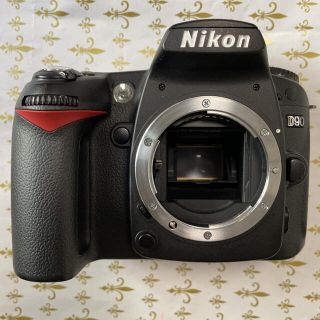 ニコン(Nikon)の良品！Nikon D90 ショット数6354枚(デジタル一眼)