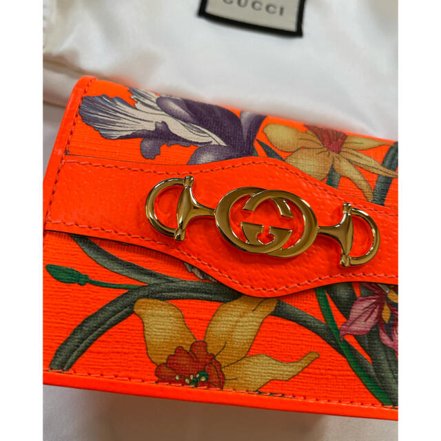 新品未使用】GUCCI グッチ 2つ折り財布 フローラ オレンジ 新品未使用】GUCCI グッチ 2つ折り財布 フローラ オレンジ