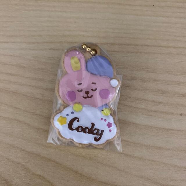 BANDAI(バンダイ)のbt21 クッキーチャームコット　COOKY（ドリームver.）　bts エンタメ/ホビーのタレントグッズ(アイドルグッズ)の商品写真