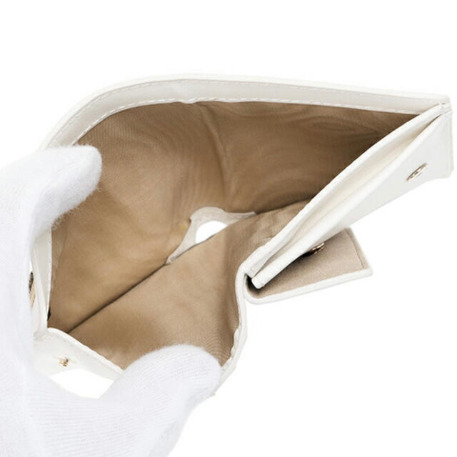 サイズ Furla 二つ折りミニ財布の通販 by Sasa's shop｜フルラならラクマ - 新品 バイフォールド ➧カラー