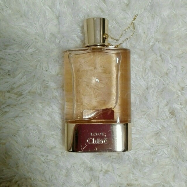 Chloe(クロエ)のchloe クロエ ラブ オーデパルファム 50ml コスメ/美容の香水(香水(女性用))の商品写真