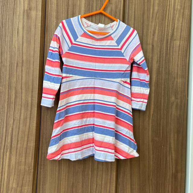 babyGAP(ベビーギャップ)のボーダーワンピ キッズ/ベビー/マタニティのキッズ服女の子用(90cm~)(ワンピース)の商品写真