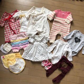 ベビーギャップ(babyGAP)の女の子セット(ロンパース)