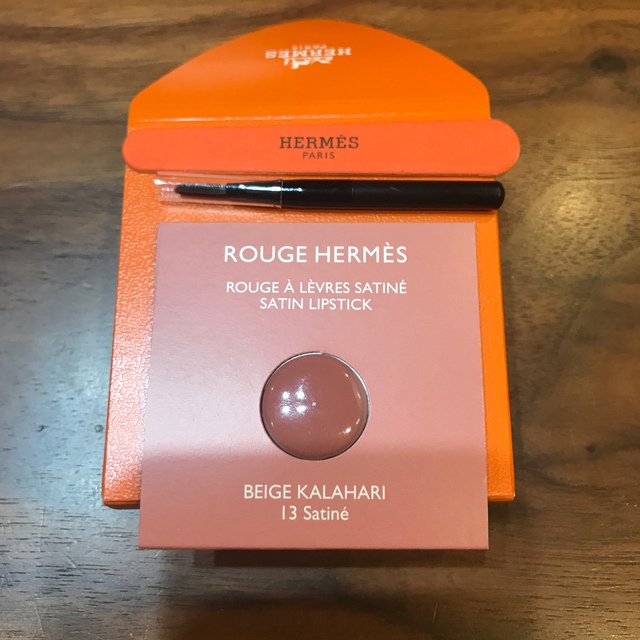 Hermes(エルメス)の⭐︎値下げエルメス　ネイルオイル　口紅サンプル付 コスメ/美容のネイル(ネイルケア)の商品写真