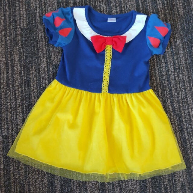 ハロウィン子供白雪姫 キッズ/ベビー/マタニティのキッズ服女の子用(90cm~)(ワンピース)の商品写真