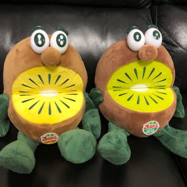 Zespri ゼスプリ キウイブラザーズ  中サイズ　2体セット