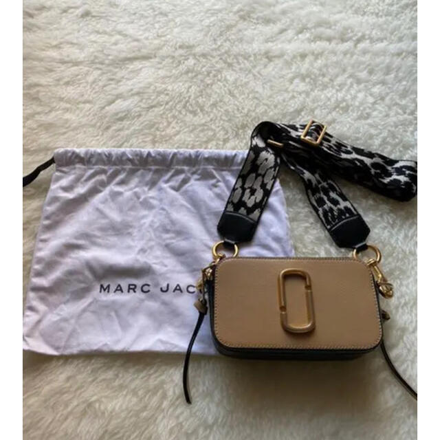 【美品・希少】MARC JACOBS マークジェイコブス　バッグ　ベージュ