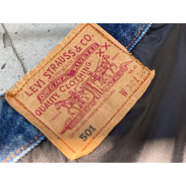 NIKE(ナイキ)のLEVI'S 501 × NIKE REMAKE DENIM PANTS メンズのパンツ(デニム/ジーンズ)の商品写真