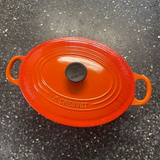 ルクルーゼ(LE CREUSET)のル・クルーゼ　オーバル　25 オレンジ(鍋/フライパン)