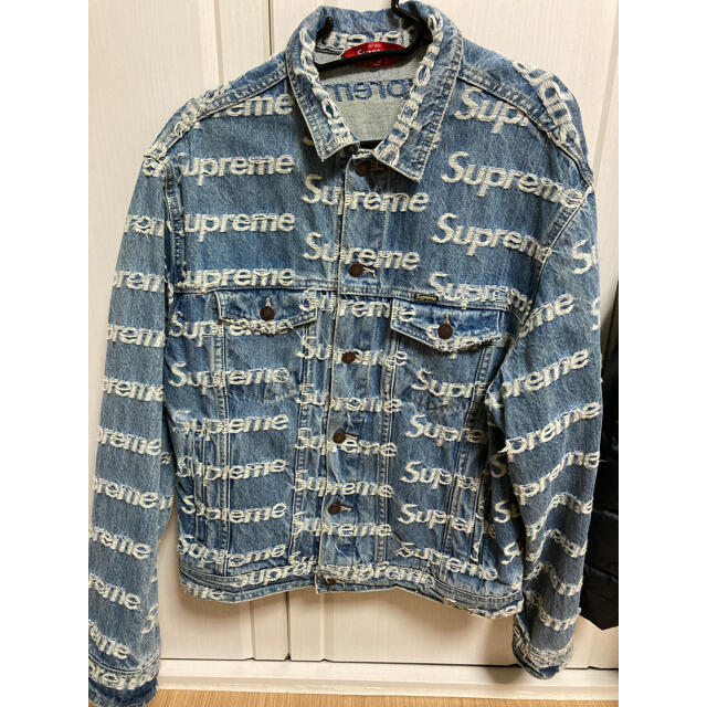 Supreme Frayed Logos Denim TruckerJacket