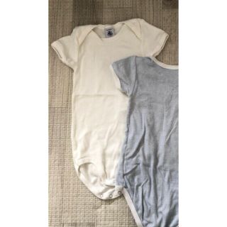 プチバトー(PETIT BATEAU)のaou様専用　プチバトー　白(ロンパース)