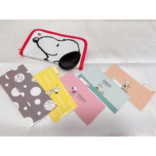 スヌーピー(SNOOPY)の新品未使用スヌーピー　ポーチ　通帳入れ(ポーチ)