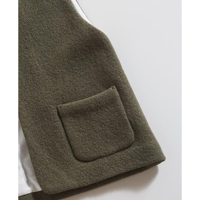 atelier naruse pure wool boucle vest レディースのトップス(ベスト/ジレ)の商品写真