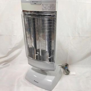 ダイキン(DAIKIN)のDAIKIN ダイキン 電気ストーブ セラムヒート ERFT11US-W(電気ヒーター)