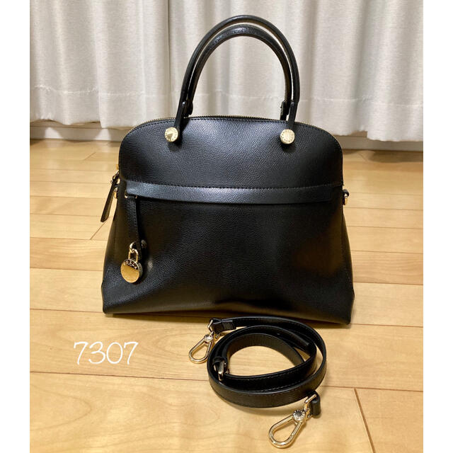 FURLA PIPER  フルラ / パイパー Mサイズ ブラック☆美品