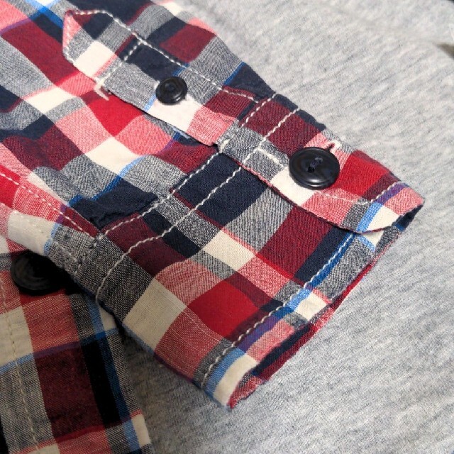 babyGAP(ベビーギャップ)のGAPチェックシャツ裏地付き/95センチ キッズ/ベビー/マタニティのキッズ服男の子用(90cm~)(Tシャツ/カットソー)の商品写真