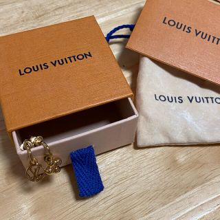 ルイヴィトン(LOUIS VUITTON)のルイヴィトン ブックル ドレイユ・ブルーミング　MO313(ピアス)