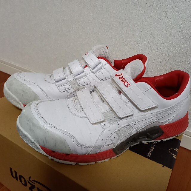 asics - asics 安全靴 白/赤 27.0cmの通販 by seigi's shop asics - asics 安全靴 白/赤 27.0cmの通販 by seigi's shop