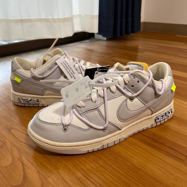 NIKE(ナイキ)の27cm NIKE DUNK LOW Off-White Lot 49/50 メンズの靴/シューズ(スニーカー)の商品写真