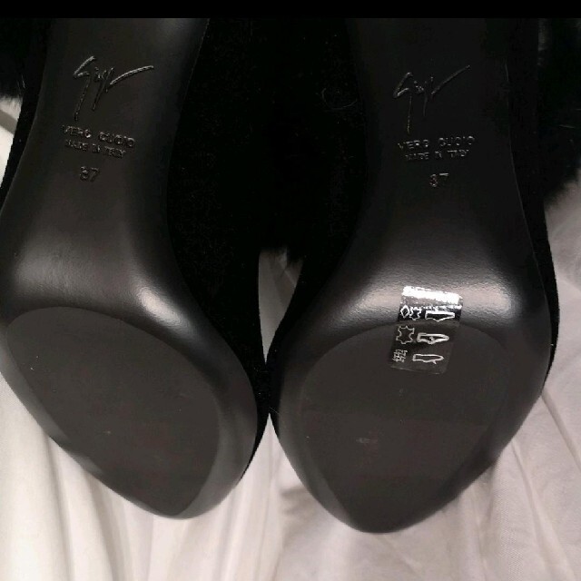 GIUZEPPE ZANOTTI(ジュゼッペザノッティ)のジュゼッペザノッティ　ファーベルベット　ストレッチロングブーツ　ブラック レディースの靴/シューズ(ブーツ)の商品写真