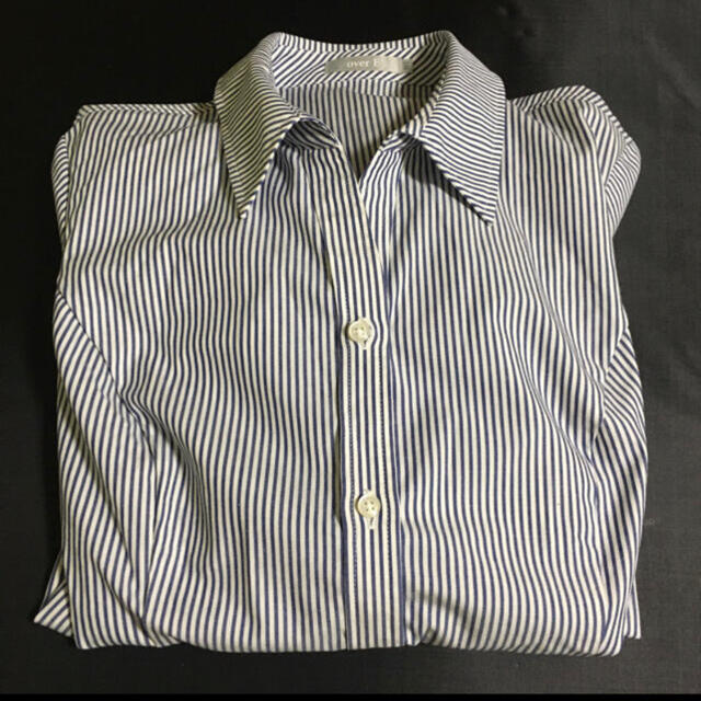 overEストライプシャツ（90T） レディースのトップス(シャツ/ブラウス(長袖/七分))の商品写真