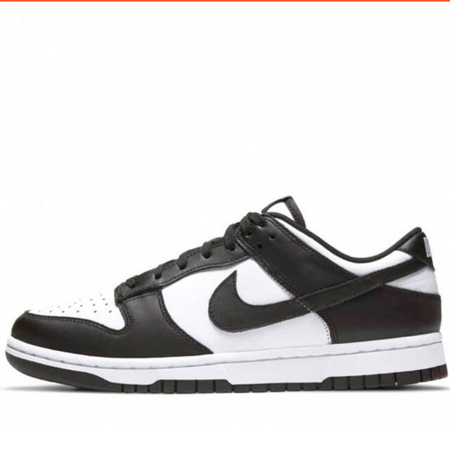 NIKE(ナイキ)のNIKE WMNS DUNK LOW "WHITE/BLACK" レディースの靴/シューズ(スニーカー)の商品写真