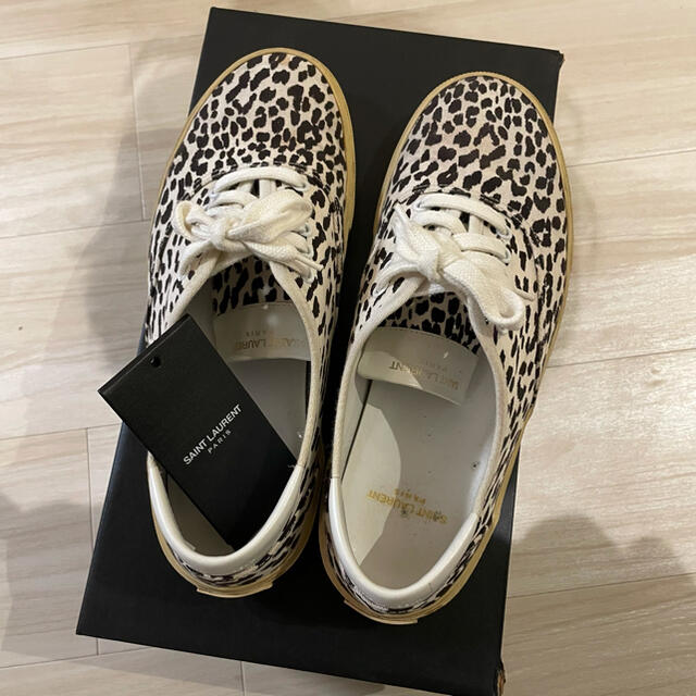 Saint Laurent(サンローラン)のサンローラン SAINT LAURENT BABY CAT CANVAS slp メンズの靴/シューズ(スニーカー)の商品写真