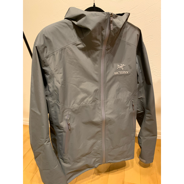 ARC'TERYX(アークテリクス)の1度のみ着用 arc'teryx zeta sl jacket メンズのジャケット/アウター(マウンテンパーカー)の商品写真