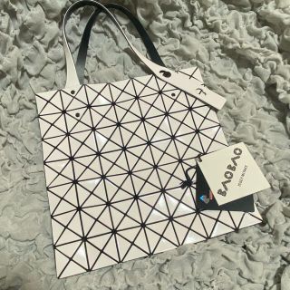 イッセイミヤケ(ISSEY MIYAKE)のbaobao ISSEIMIYAKE トートバッグ(トートバッグ)