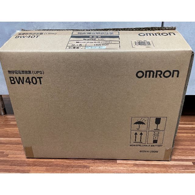 OMRON(オムロン)のオムロンOMRON 無停電電源装置 BW40T スマホ/家電/カメラのPC/タブレット(PC周辺機器)の商品写真