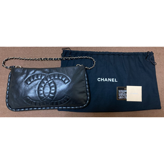 CHANELシャネル　シルバーチェーン　デカココショルダーバッグ