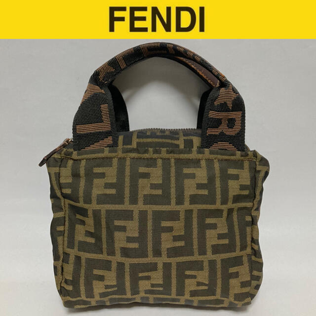 FENDI(フェンディ)のFENDI　ミニバッグ　フェンディ　ヴィンテージ　ズッカ柄　アンティーク　貴重 レディースのバッグ(ハンドバッグ)の商品写真