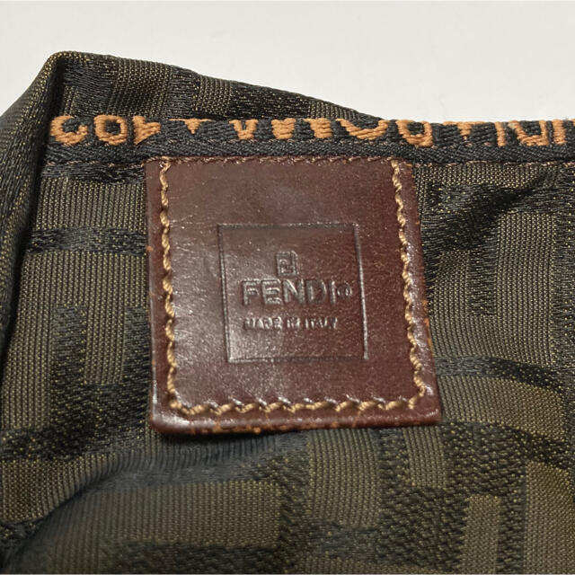 FENDI(フェンディ)のFENDI　ミニバッグ　フェンディ　ヴィンテージ　ズッカ柄　アンティーク　貴重 レディースのバッグ(ハンドバッグ)の商品写真