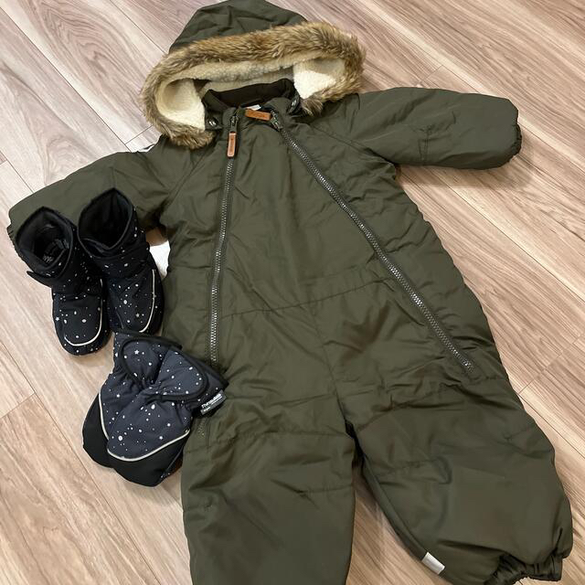 H&M(エイチアンドエム)のジャンプスーツ　スノーウェア　80 キッズ/ベビー/マタニティのベビー服(~85cm)(カバーオール)の商品写真