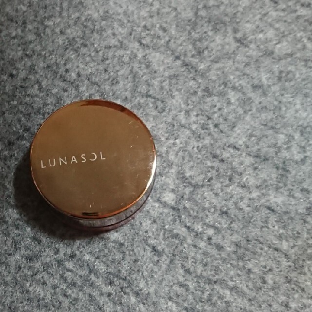 LUNASOL(ルナソル)のLUNASOL リップカラーバーム ピンク コスメ/美容のベースメイク/化粧品(リップグロス)の商品写真