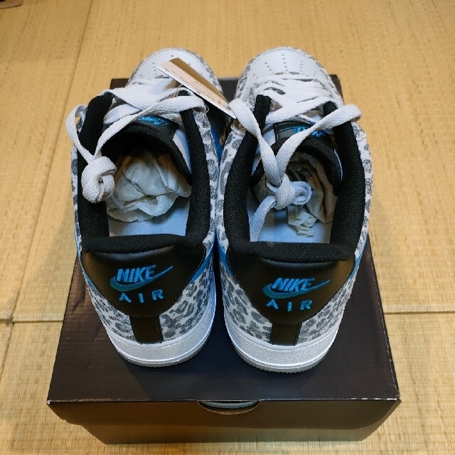 [新品・未使用]NIKE AIR FORCE 1 Pure Platinum