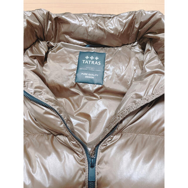 TATRAS(タトラス)のタトラス　シャンパンゴールドダウンジャケット メンズのジャケット/アウター(ダウンジャケット)の商品写真