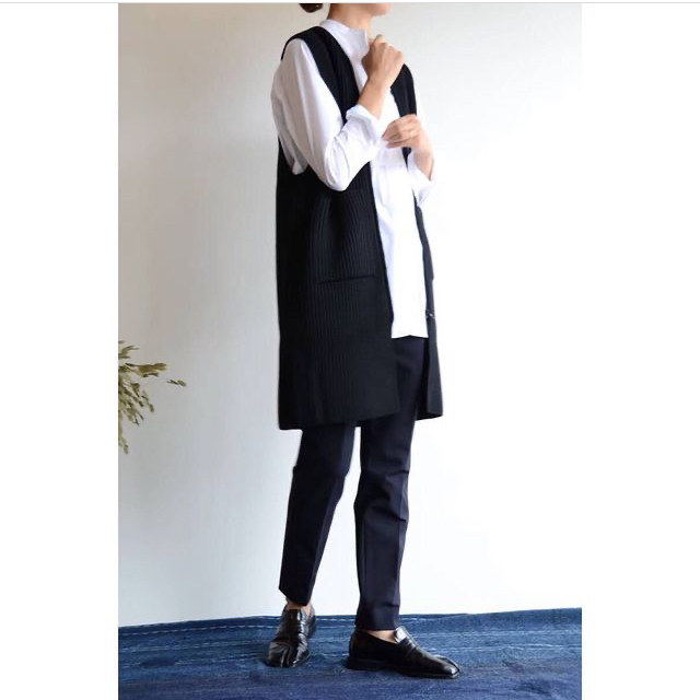 Ron Herman(ロンハーマン)のAURALEE     Wool Rib Knit Long Vest ブラック レディースのトップス(ベスト/ジレ)の商品写真