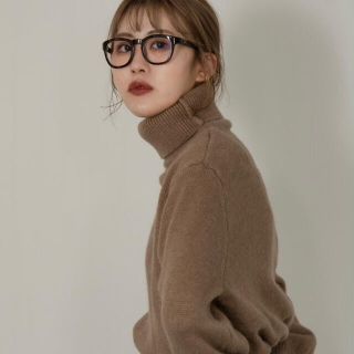 カスタネ(Kastane)のamiur high neck chewy knit ベージュ(ニット/セーター)