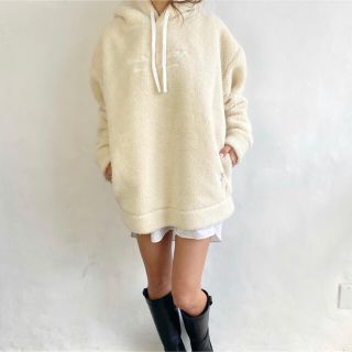 スタンダードカリフォルニア(STANDARD CALIFORNIA)の大人デート服☆LUSSO SURF パームツリーボアパーカー　Sサイズ(パーカー)