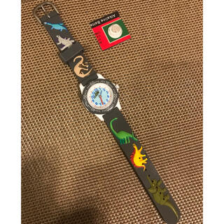新品未使用　替えの電池付き　恐竜腕時計(腕時計)